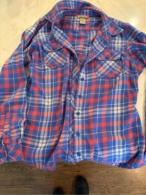 Duluth Trading Co Plaid Button-Down Shirt in Blue & Pink